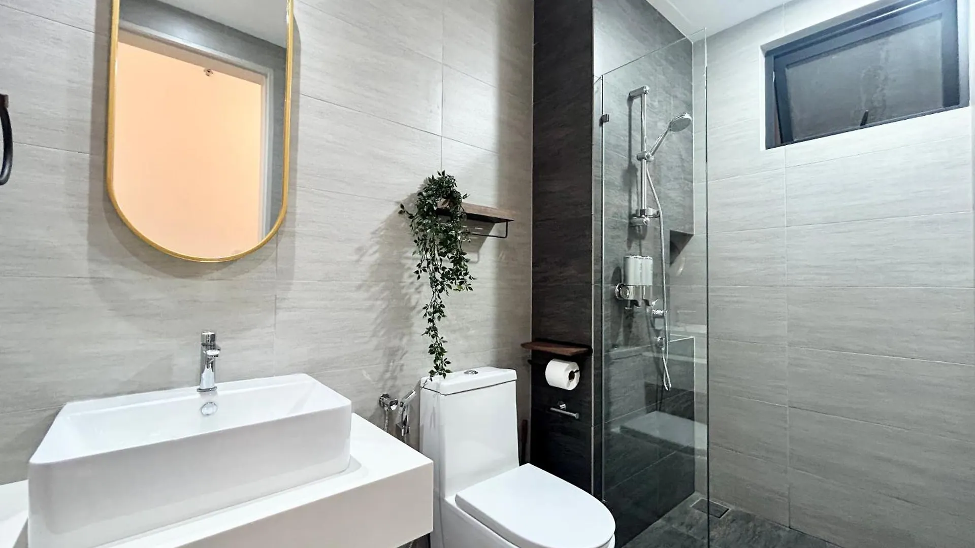 The Little Bali - Karaoke - 4 Pax Apartment Kuala Lumpur